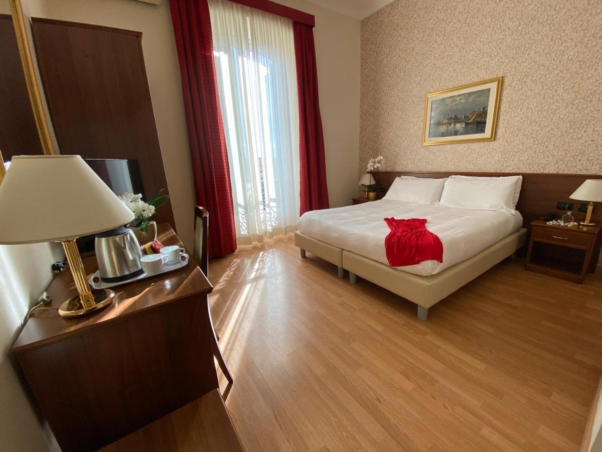 Hotel Eletto San Remo Zewnętrze zdjęcie