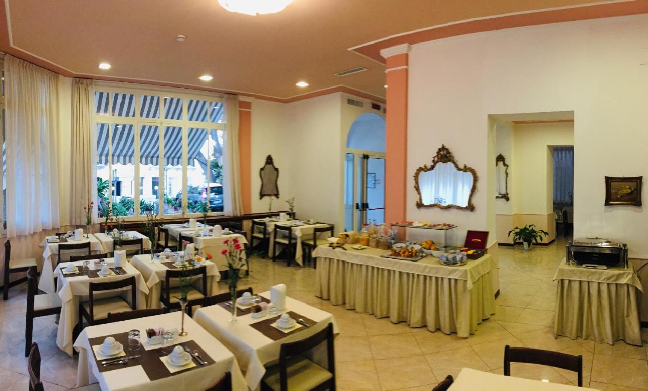 Hotel Eletto San Remo Zewnętrze zdjęcie
